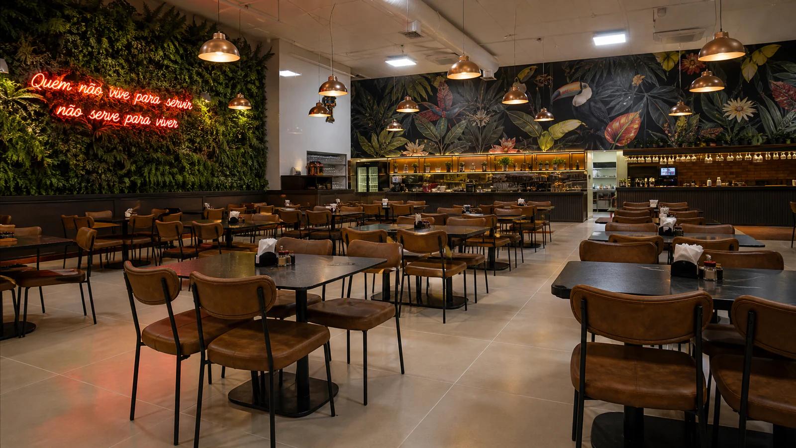 Cadeira Savana em ambiente de restaurante
